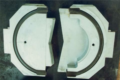 Shear Blind Pipe Ram Untuk Pengeboran Sumur Elemen Pengemasan Hydril Karet Bola 7 1/16 &quot; 5000 Psi