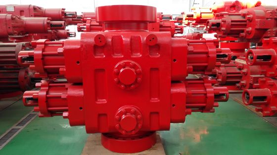 Shaffer type double ram BOP dengan shear bonnet yang mampu memotong pipa bor G105 5&quot;.